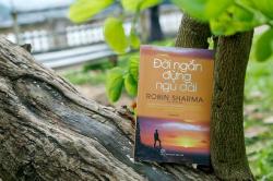 Đời Ngắn Đừng Ngủ Dài của tác giả Robin Sharma